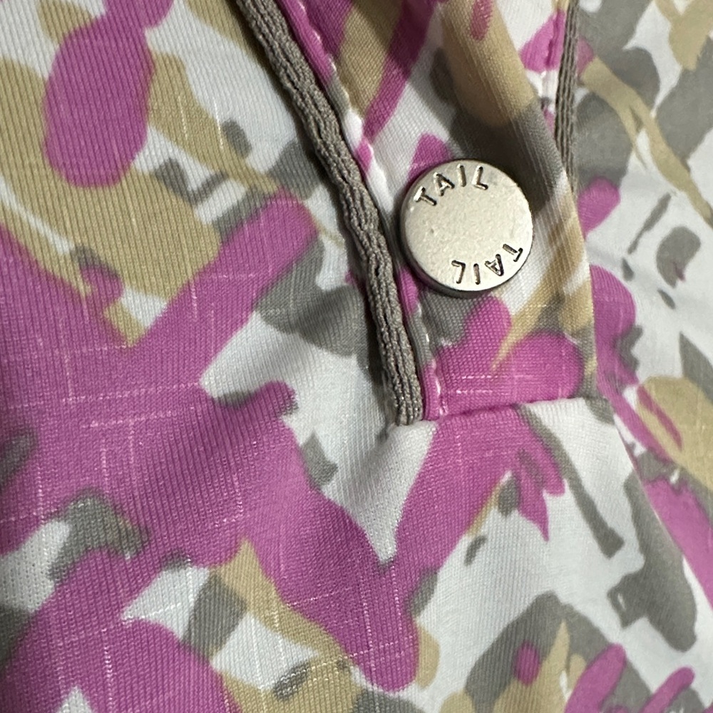 *Tail* Short Sleeve Button-Down Top Multicolor Ab… - image 8